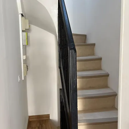 House With Private In شقة